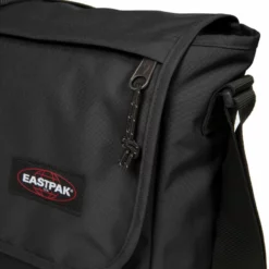 Eastpak Delegate Plus Umhängetasche Black -Reisenthel Verkauf EK00026E0081 4 900x900