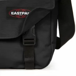 Eastpak Delegate Plus Umhängetasche Black -Reisenthel Verkauf EK00026E0081 5 900x900