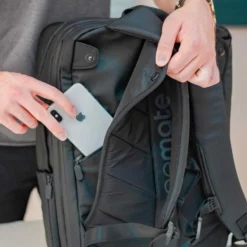 Onemate Discovery Rucksack Grau -Reisenthel Verkauf OMP0007 1 5 900x900 3